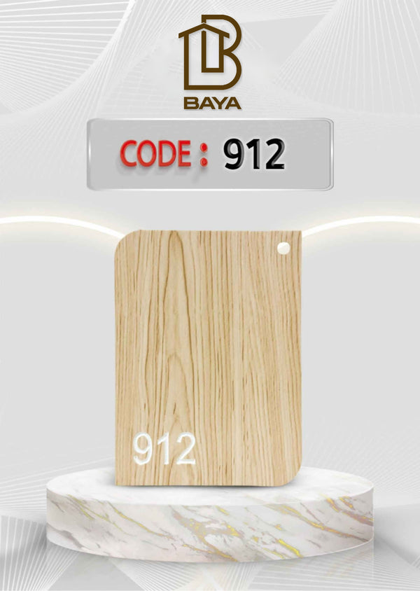 912