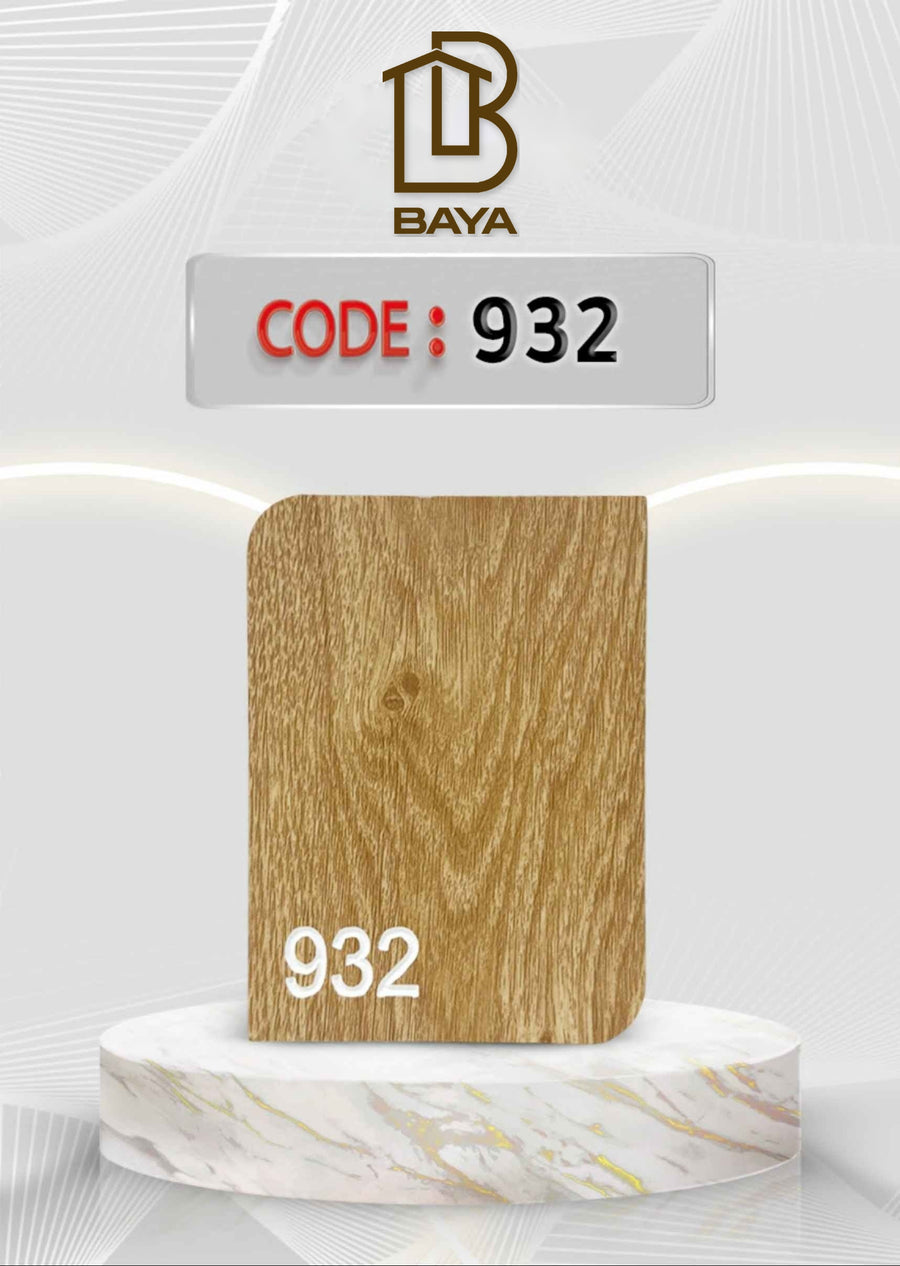 932
